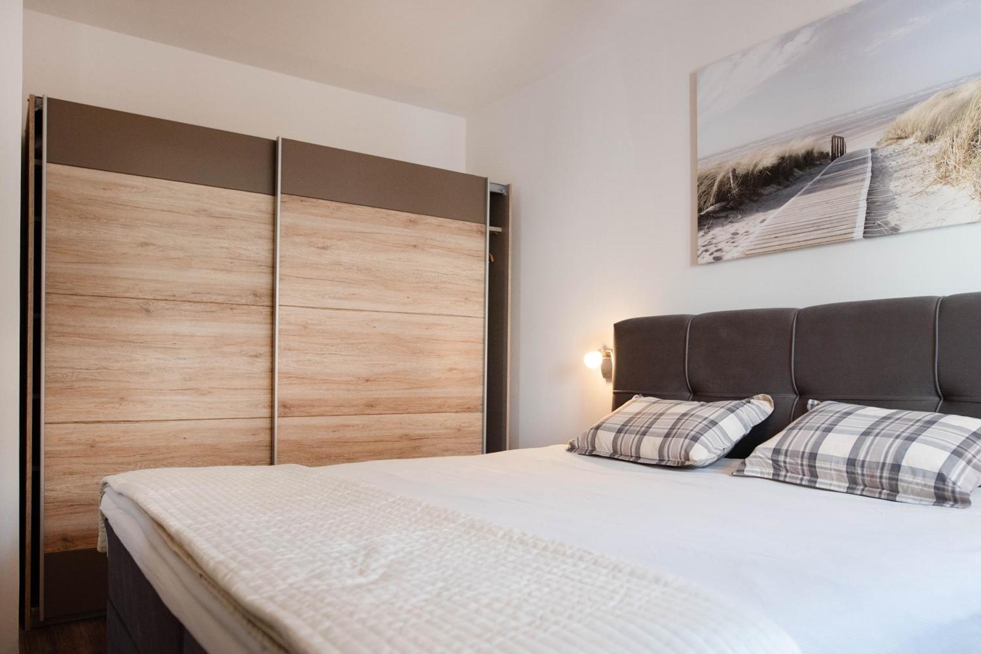 Apartments Deak ポレッチ エクステリア 写真