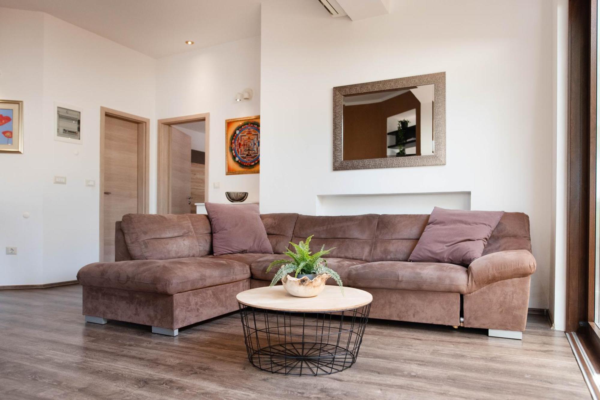 Apartments Deak ポレッチ エクステリア 写真